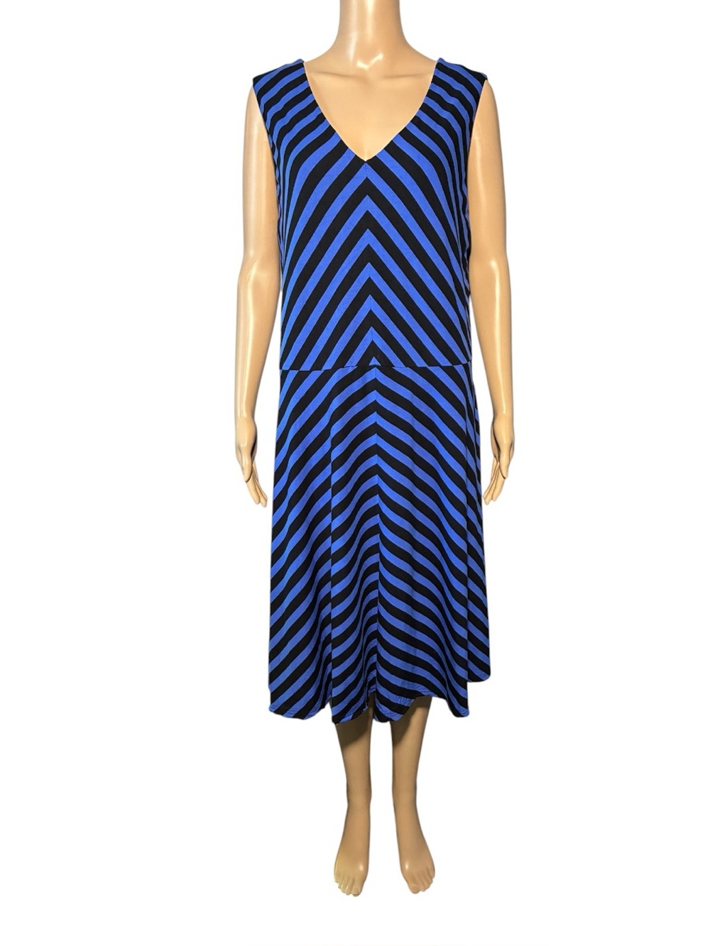 Tahari Women's Midi Dress 18W Striped Sleeveless V-Neck A-Line Lined Pullover